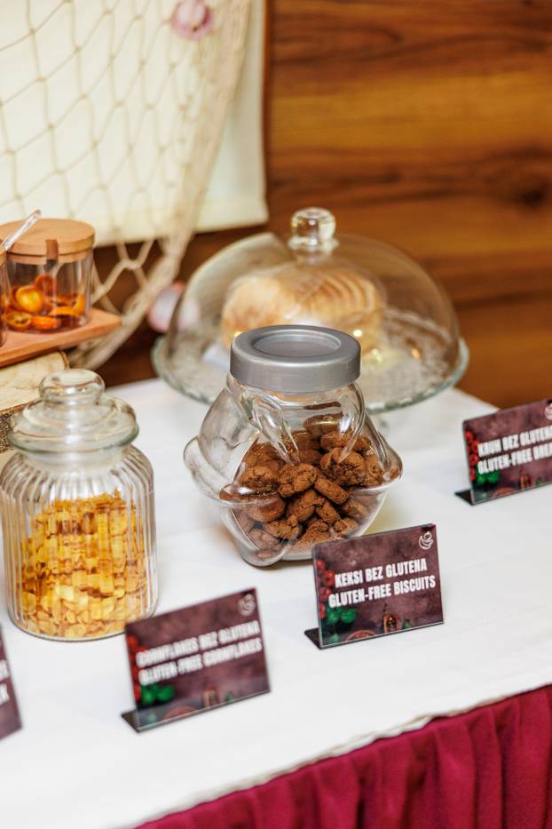 FOTO Zavirite u prvi brod-hotel u Hrvatskoj: Noćenje na ovom brodu u Rijeci ima posebnu čar