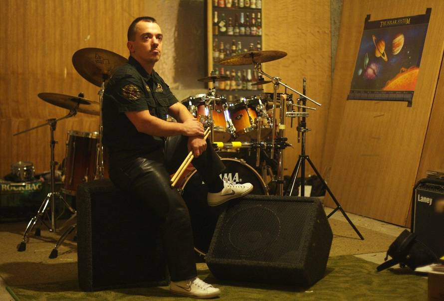 Obitelj i prijatelji opraštaju se od Kiće: 'Falit će, bio je najveći'