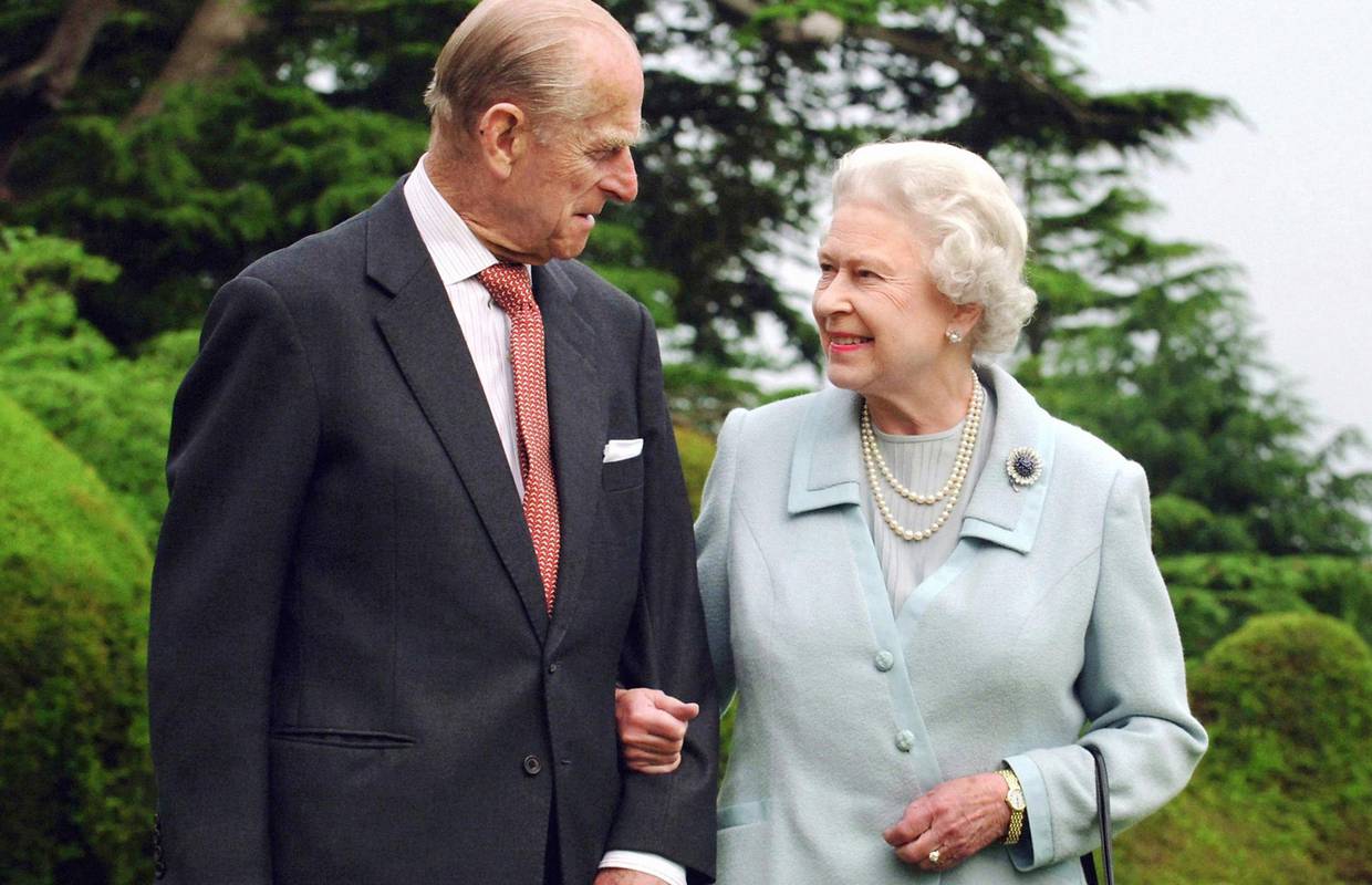 Kraljica će rođendan pokojnog supruga Philipa provesti sama