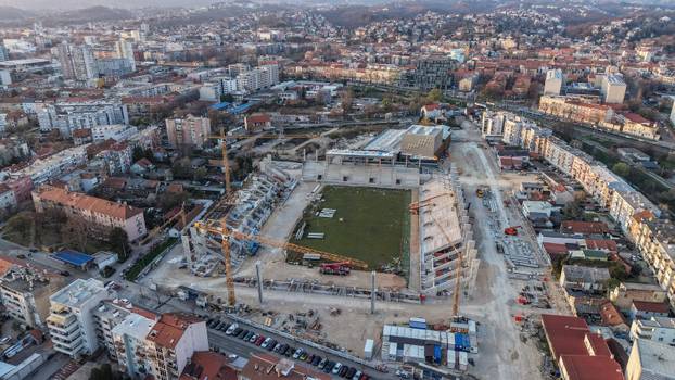 Zagreb: Fotografije iz zraka radova na novom stadionu u Kranjčevićevoj