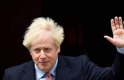 Boris Johnson kaže da ga nije sram pjevati 'Vladaj Britanijo'
