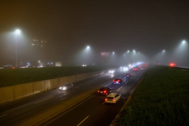 Gusta magla smanjila vidljivost u Zagrebu