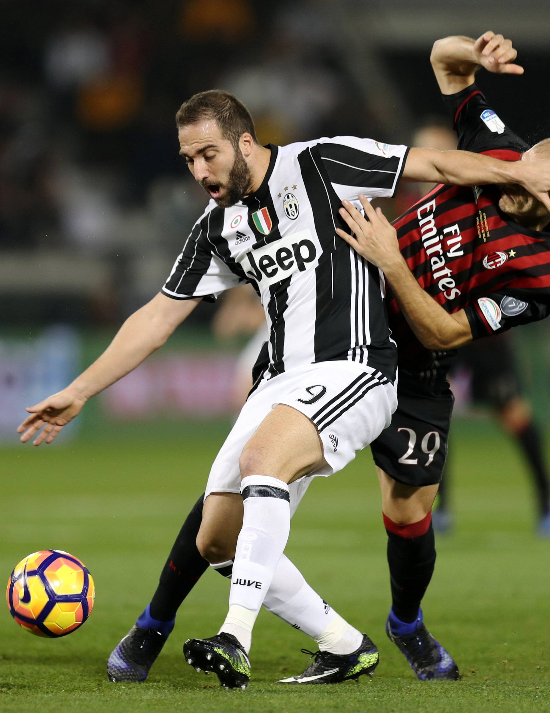 Football Soccer - Juventus v AC Milan - Italian Super Cup Final