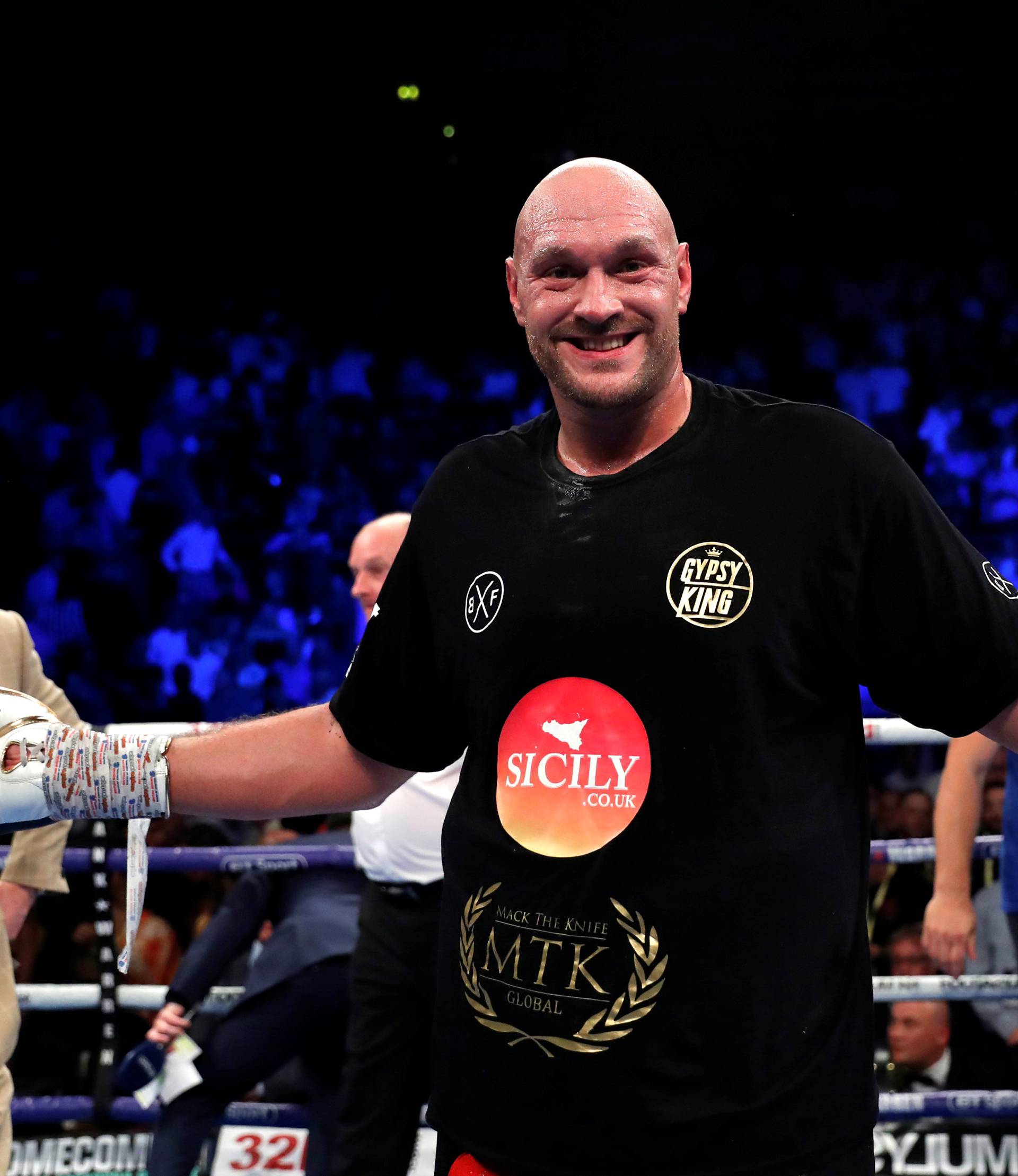 Tyson Fury v Sefer Seferi