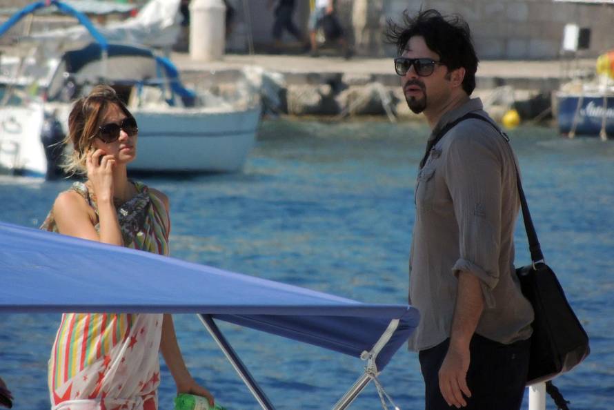 ARHIVA - 2012. Hvar: Petar Grašo ljetuje u društvu prijatelja