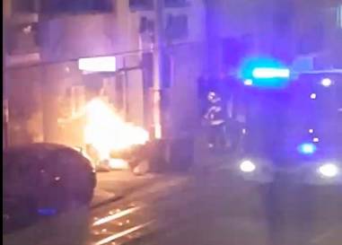 Ovaj put nisu auti: U Zagrebu gorjelo smeće, požar ugašen