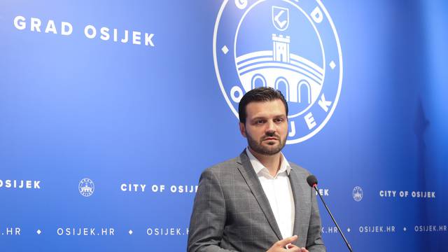 Osijek: Konferencija za medije o suzbijanju komaraca 