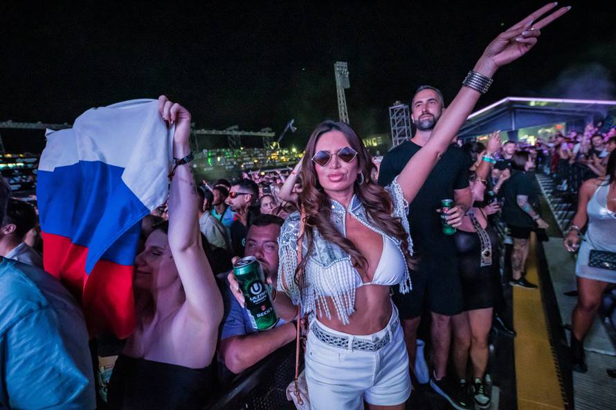 Split - DJ-a Alesso
