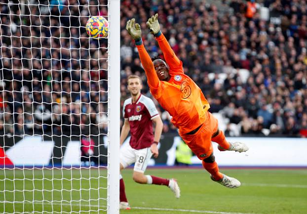 Premier League - West Ham United v Chelsea