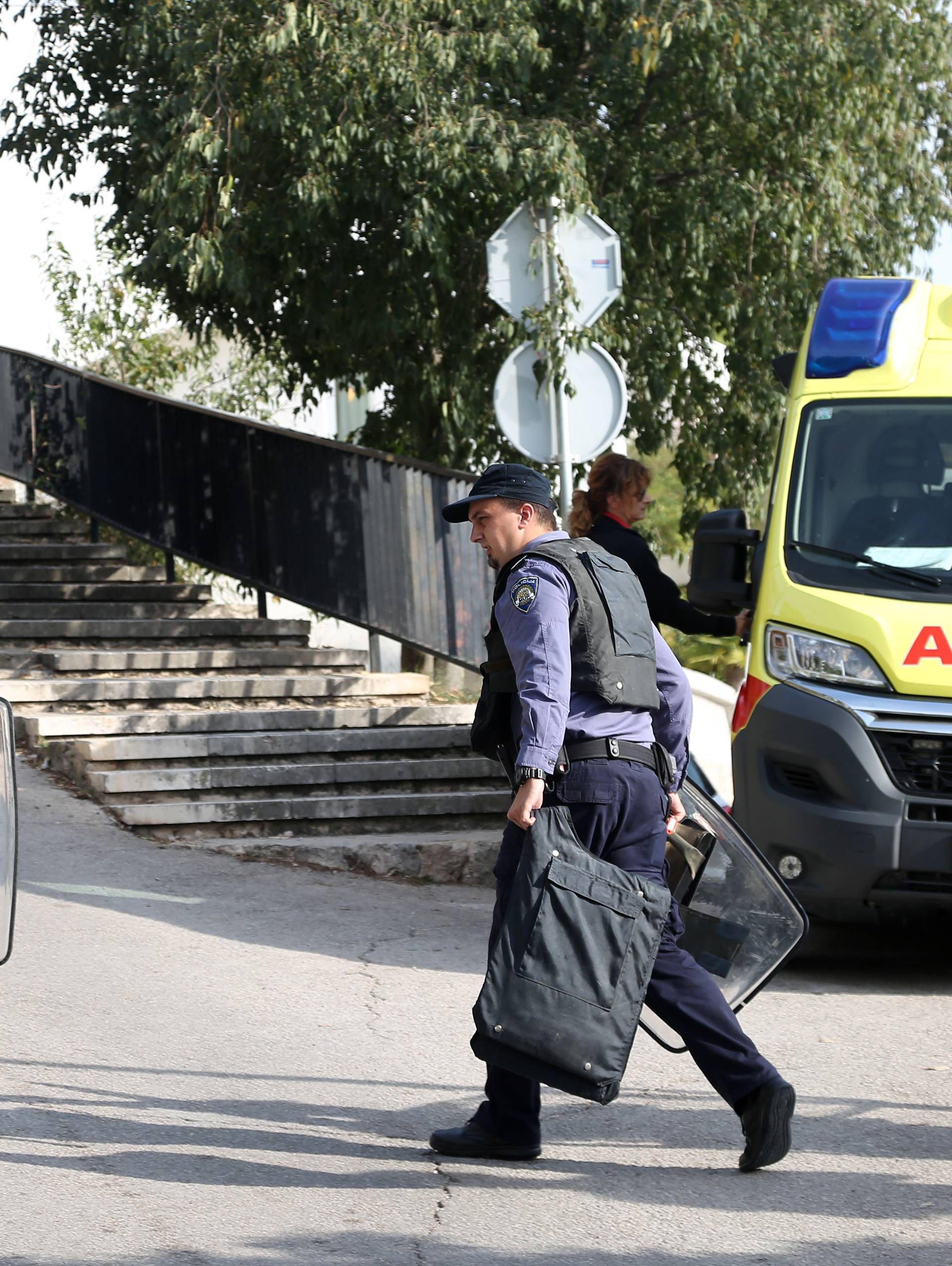 Okončana drama u Šibeniku: Muškarac se predao policiji