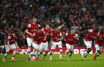 Arsenal je izbacio Wigan na penale i izborio finale FA Cupa