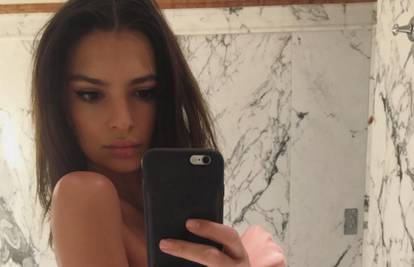 'Muke' Emily Ratajkowski: Ne zna što bi obukla pa se skinula