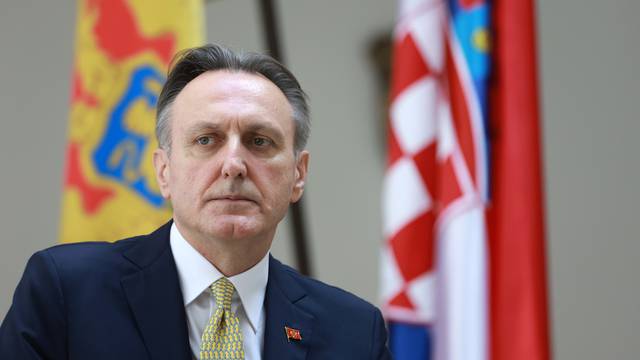 Zagreb: Gordan Grlić Radman i Ranko Krivokapić obratili se medijima nakon zajedničkog sastanka