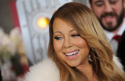 Bez pjevanja: Mariah će za gažu dobiti 2,2 milijuna kuna