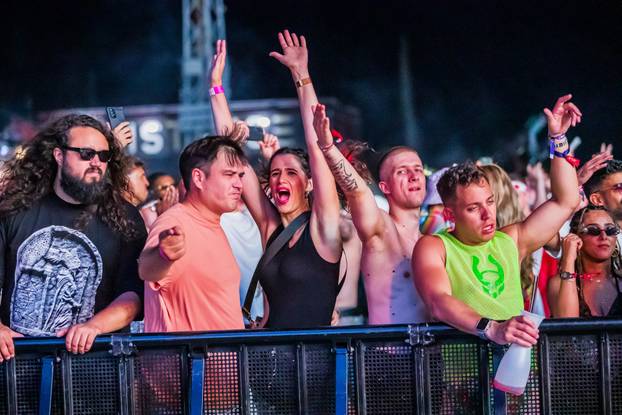 Split: Treća večer Ultra Europe Festivala, Nastup DJ-a Vini-Vici