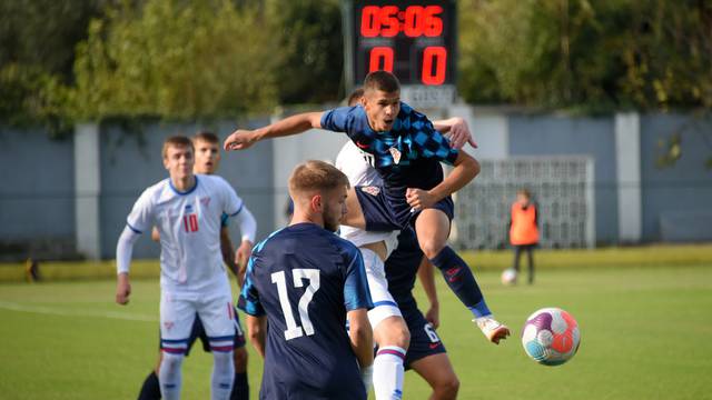 Rovinj: Susret U-19 reprezentacija Hrvatske i Farskih otoka u kvalifikacijama za EP 2024.