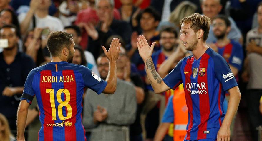 Football Soccer - Barcelona v Atletico Madrid - Spanish La Liga Santander - Camp Nou stadium