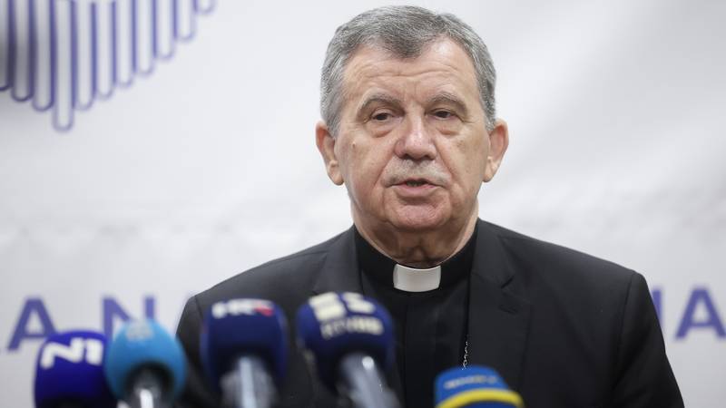 Božićna poruka biskupa iz BiH: Čuvajte kršćanske vrijednosti, štitite ugrožene i najslabije!