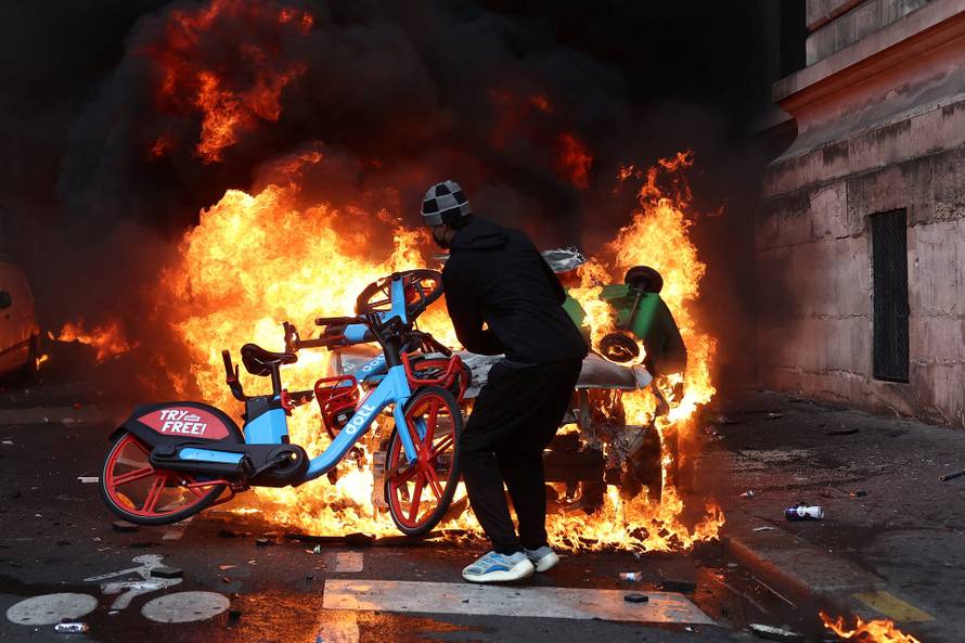 Nationwide protests in France against the cost of living
