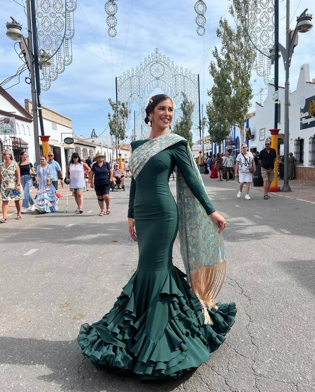 FOTO Što se tiče Del Morala, morala je! Zanosna djevojka hajdukovca žari i pali Splitom