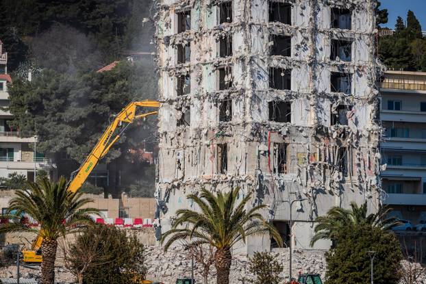 Split: Nastavak rušenja zgrade Hotela Marjan
