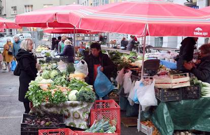 Cijene blagdanske trpeze lete u nebo: Odojak i po 12 €. 'Purice nam planu tjednima unaprijed'