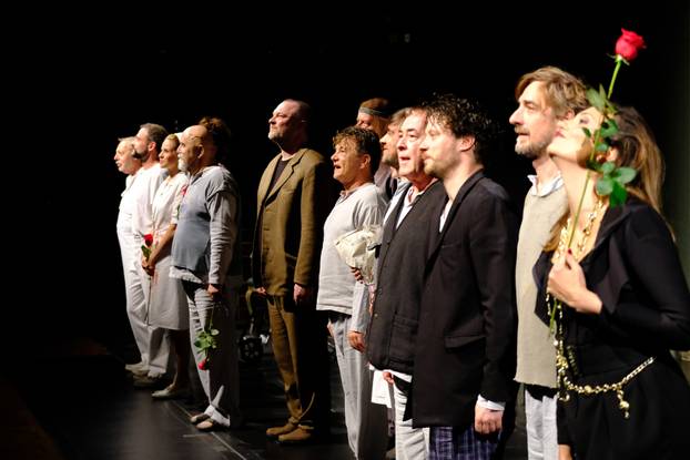 Predstava “Let iznad kukavičjeg gnijezda” u ZKM-u