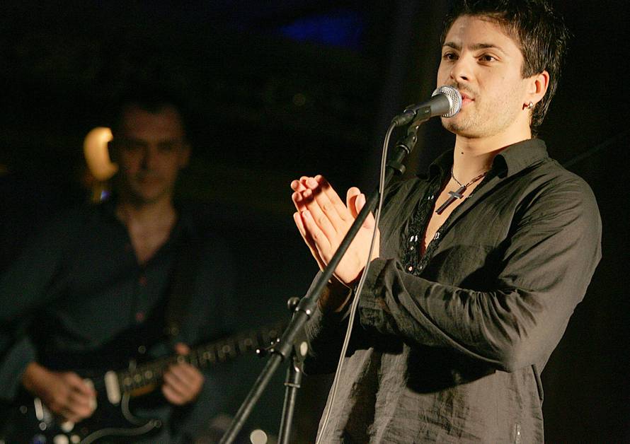 ARHIVA - Prije 13. godina u prometnoj nesreći kod Nove Gradiške poginuo Toše Proeski