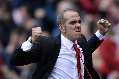 Di Canio do druge uzastopne pobjede; do tri boda i Arsenal