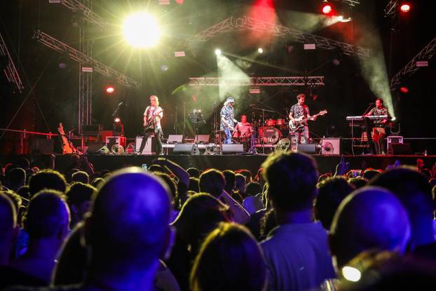 Zagreb: Nastup Jure Stublića u sklopu festivala Brundanje