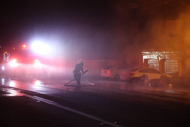 100 FOTOGRAFIJA UŽASA Ovo su vatrogasci snimili u paklu LA-a!