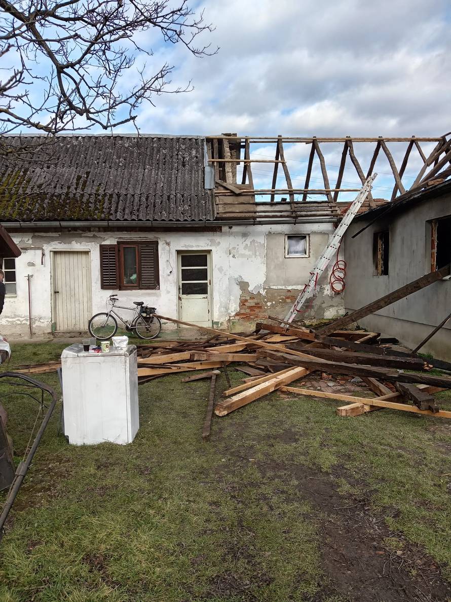 Obitelj iz Razljeva izgubila je sve u požaru: 'Vrijeme ne liječi, još je gore. Trebamo pomoć...'