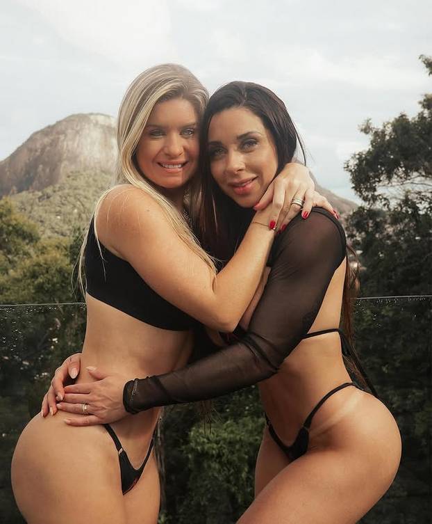 FOTO Ova mama bez grudnjaka je izazvala bijes u školi djeteta: 'Smeta im jer sam najljepša'