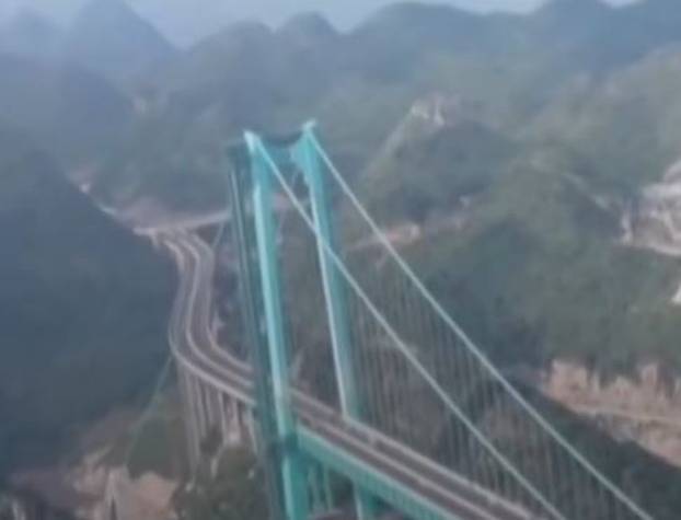 FOTO Otvoren u Kini: Evo kako izgleda najviši most na svijetu