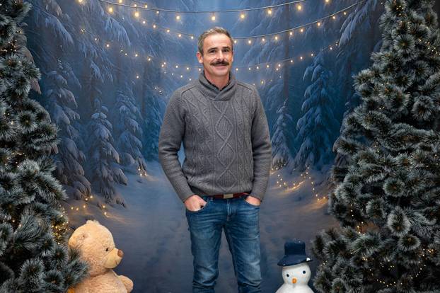 Zagreb: Svečana premijera Božićne predstave "A, gdje su lampice?" u kazalištu Trešnja