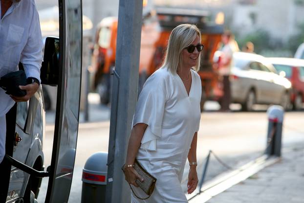 Dubrovnik: Dolazak uzvanika na zajedničko druženje prije sutrašnje svadbe Jusufa Nurkića