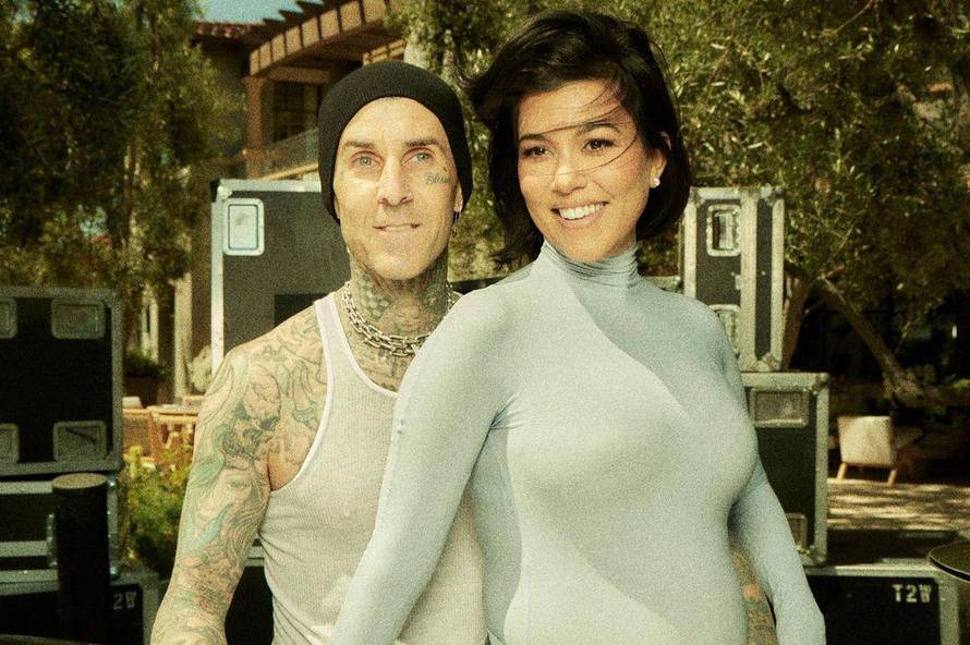 Kourtney Kardashian zabranila je posjete svojoj bebi: 'Samo uz pozivnicu moći će ga upoznati'