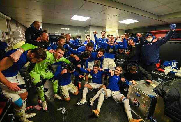 Rotterdam: Dinamo u svlačionici proslavio pobjedu i prolazak u 16-inu finala Europske lige
