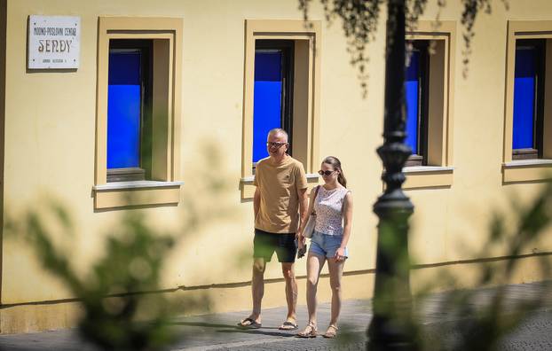 Visoke temperature ispraznile ulice Samobora