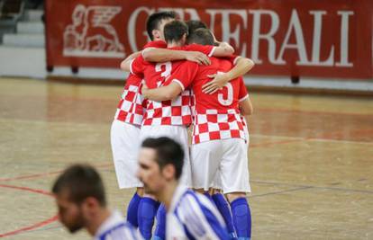 Hrvatska pobijedila i Slovačku i izborila Europsko prvenstvo!
