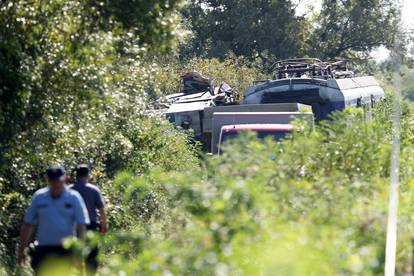 Počela sanacija pruge nakon sudara vlakova u Novskoj