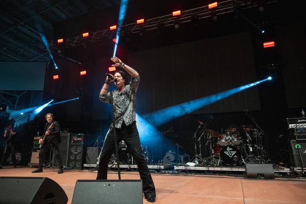 Parni valjak nastupio na 13. Hrvatskoj noći u Frankfurtu