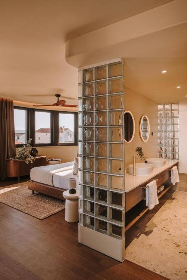 FOTO Suvremeni hotel u starom ribarskom mjestu na Ugljanu privlači ljubitelje mira i uživanja