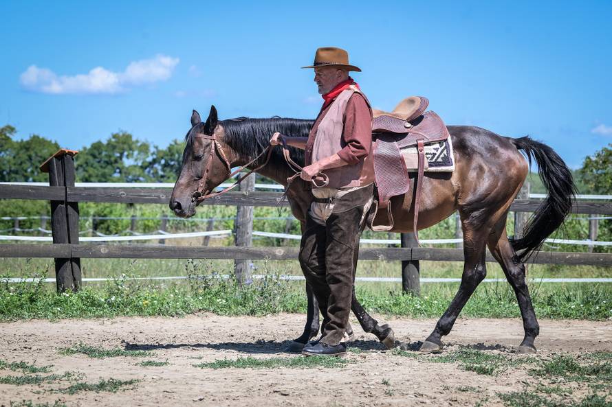 Željko Krušlin: Nitko nam nije htio izdati prvi album, a kava je 'kriva' za ljubav sa suprugom