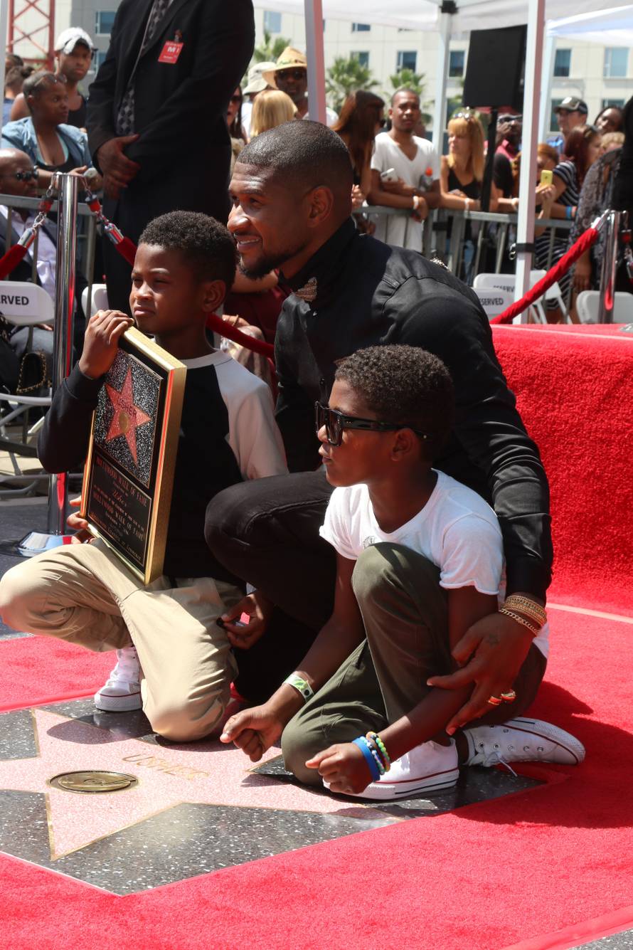 USA - Usher Honored With a Star On The Hollywood Walk Of Fame - Los Angeles