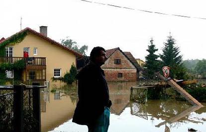 Poplave u istočnoj Češkoj: Najmanje šest ljudi mrtvo