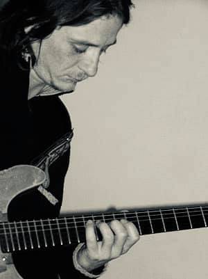 U 47. godini umro Massimov gitarist: 'Zbogom, prijatelju...'