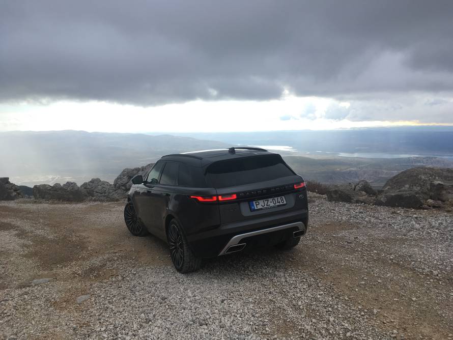 Velar možda i je za milijunaše, ali teško je zamisliti bolji SUV