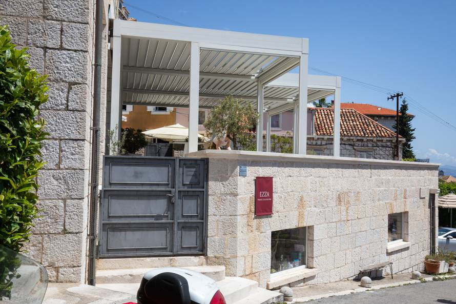 24SATA Dubrovnik: Restoran Ezza Edina Džeke