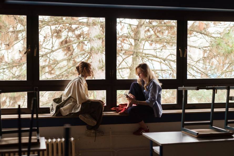 HRT-ova serija 'Sram' ostvarila je više od 140 milijuna pregleda na društvenim mrežama...